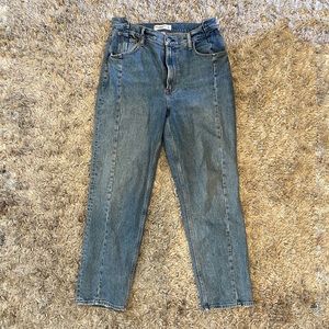 Abercrombie and Fitch ultra high rise 90s straight jean curve love 31 short